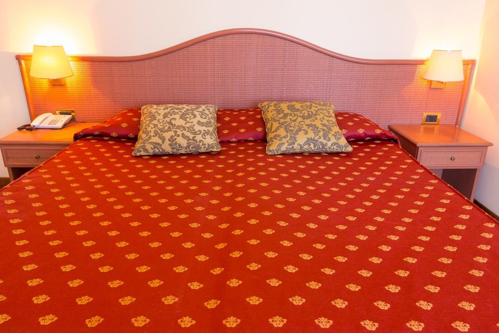 Hotel Principe Bibione Exterior foto